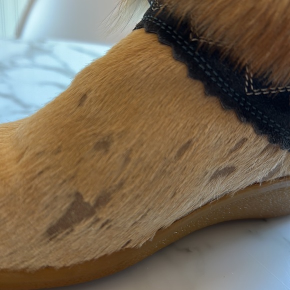 Vintage Tecnica Fur Boots | Made in Italy | Après-Ski Chic US 8 EU39 - Picture 5 of 10